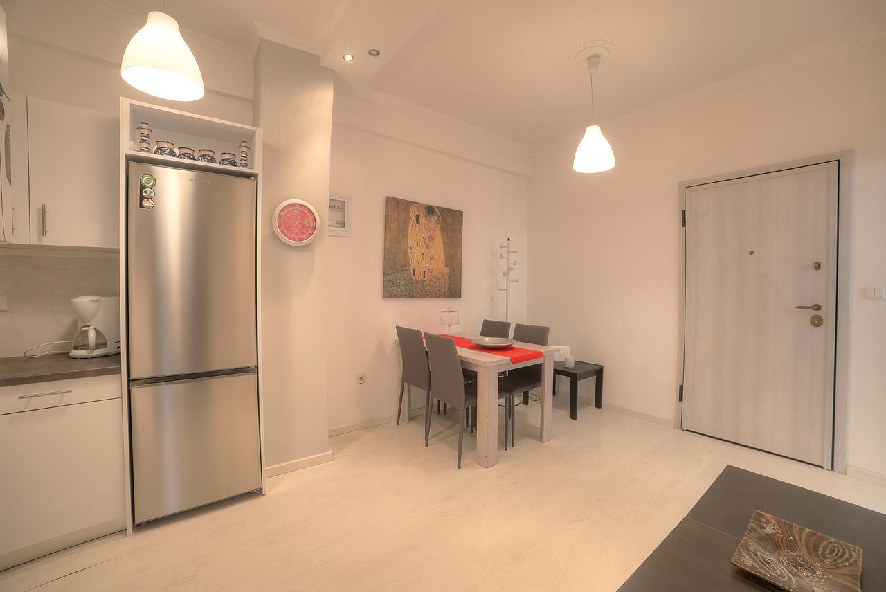 Cosy Apartment In Glyfada Center Aten Exteriör bild